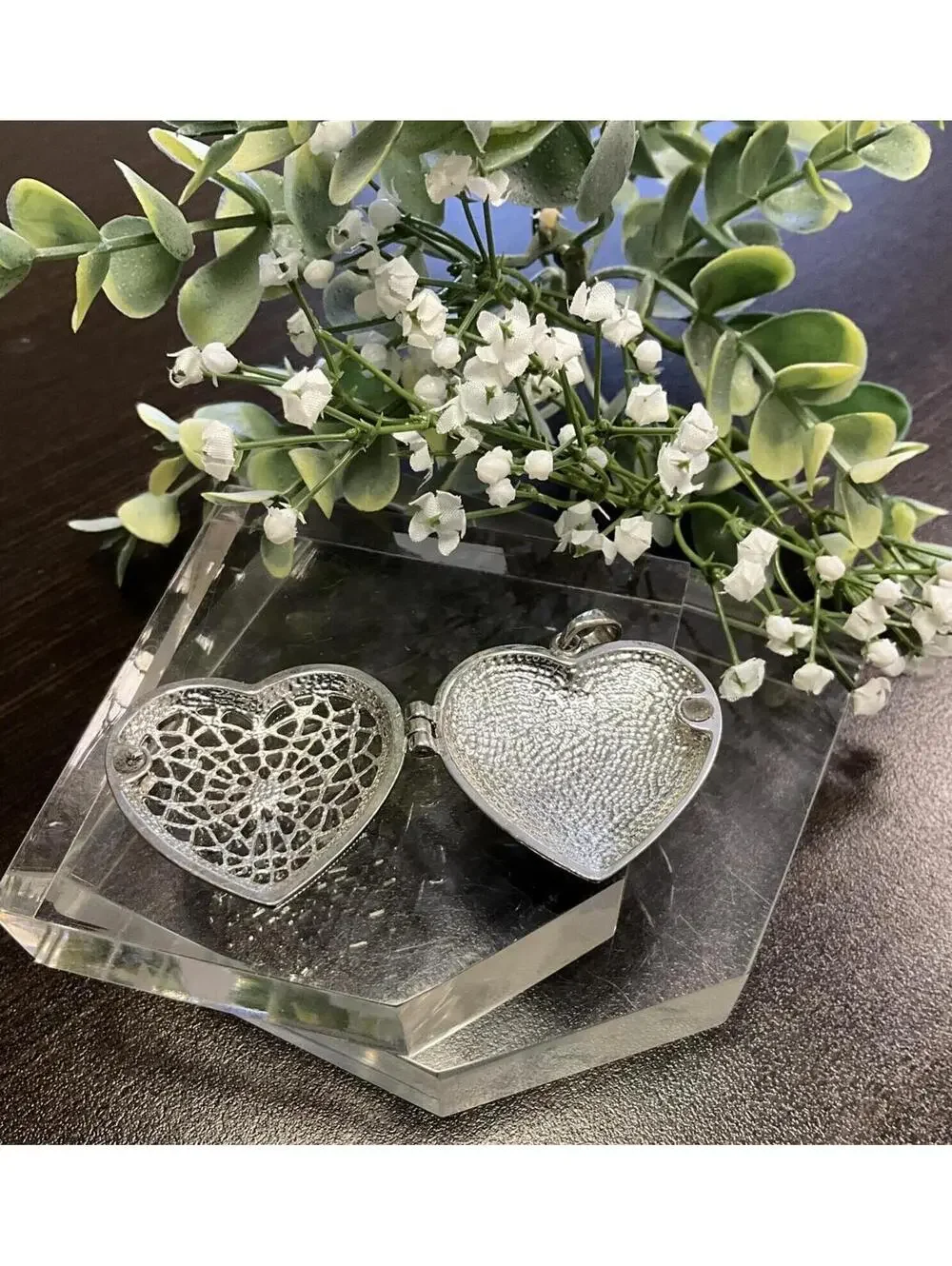 Heart Shape Silver Tone Filigree Locket